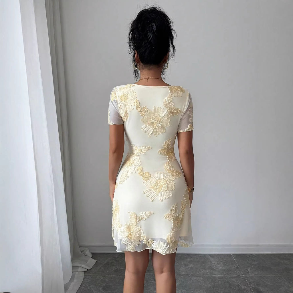 Women’s 2026 Summer Floral Jacquard Short Sleeve Mesh Mini Dress
