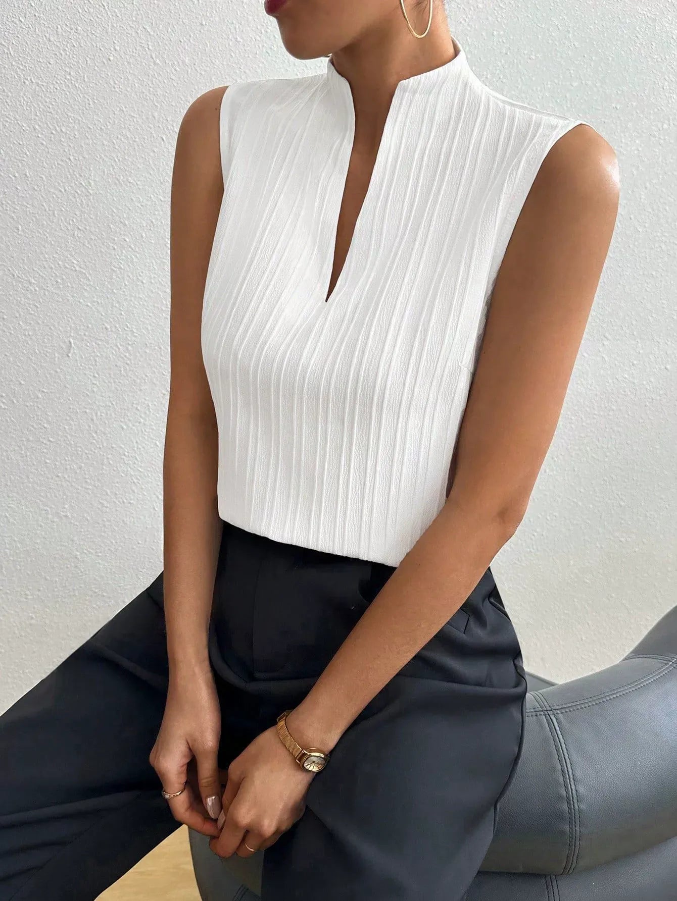 Women’s Stand Collar Split V Neck Textured Sleeveless Blouse Top