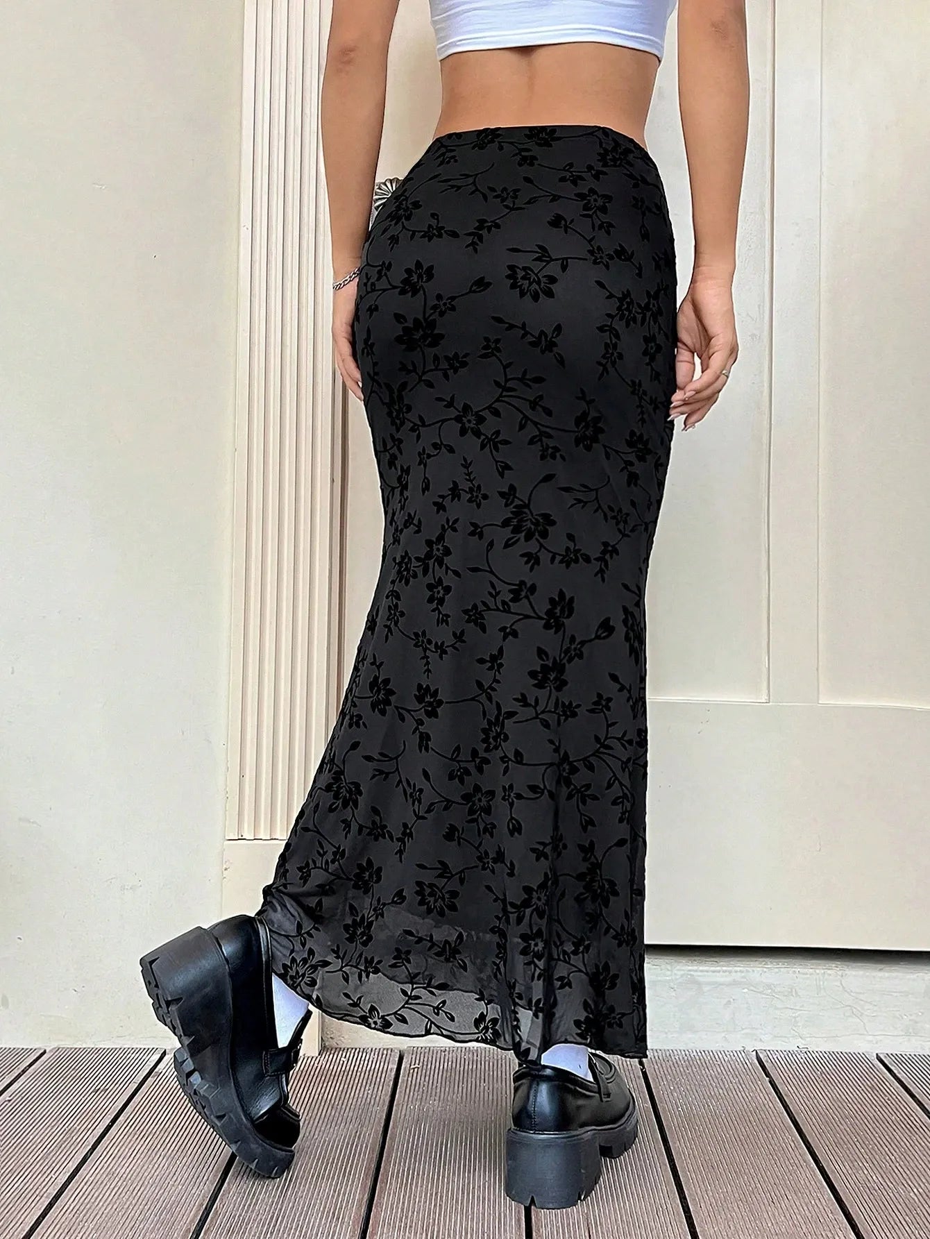 Women’s 2026 Summer Floral Flocked Mesh Mermaid Maxi Skirt
